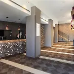 隆达加泰罗尼亚酒店 4* 龙达