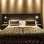 Catalonia 4*