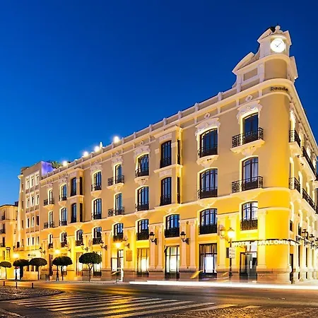 Hotel Catalonia 4*
