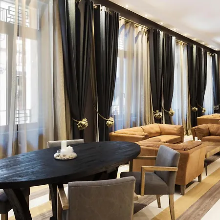 Catalonia Hotel